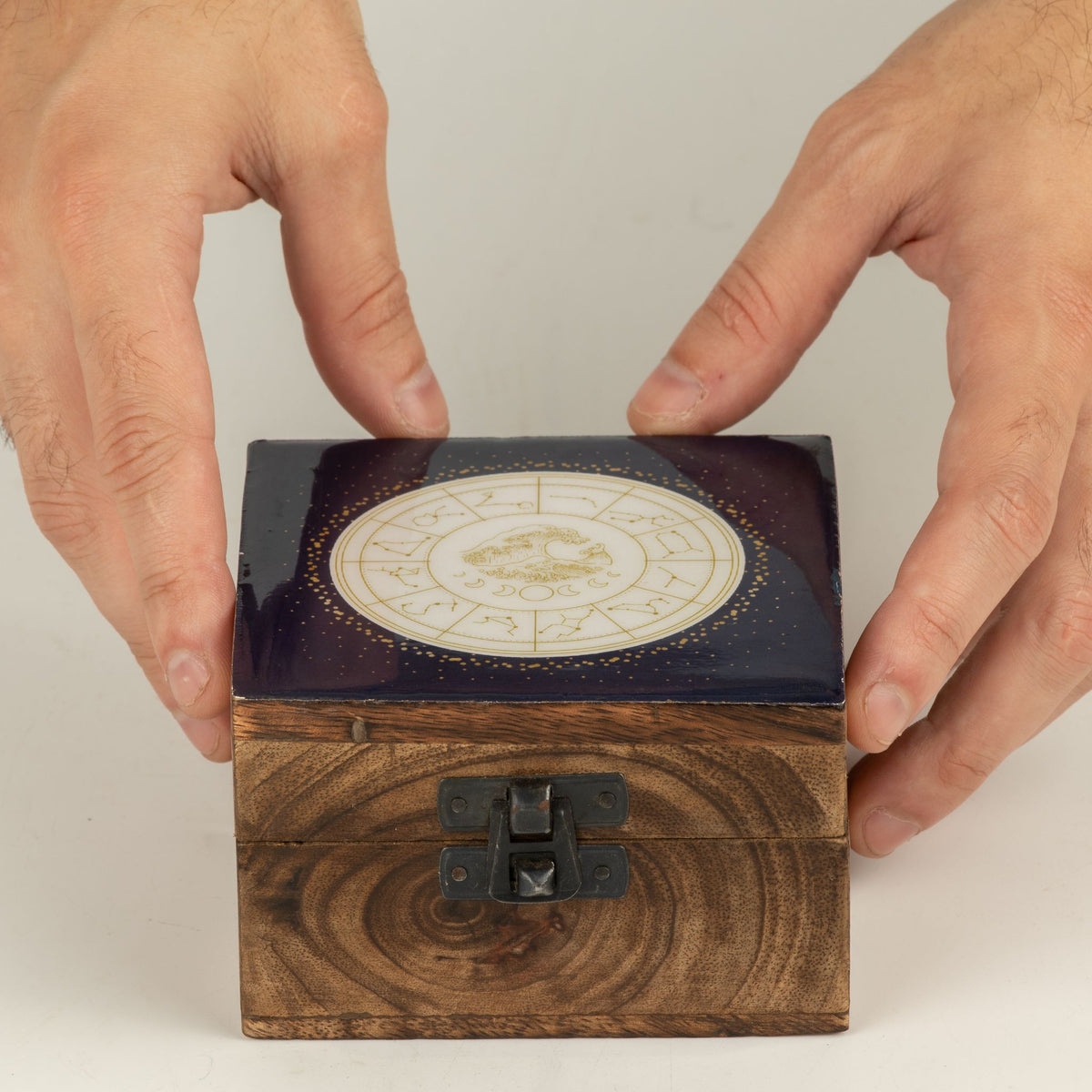 Small Enamelled Box -  Aquarius